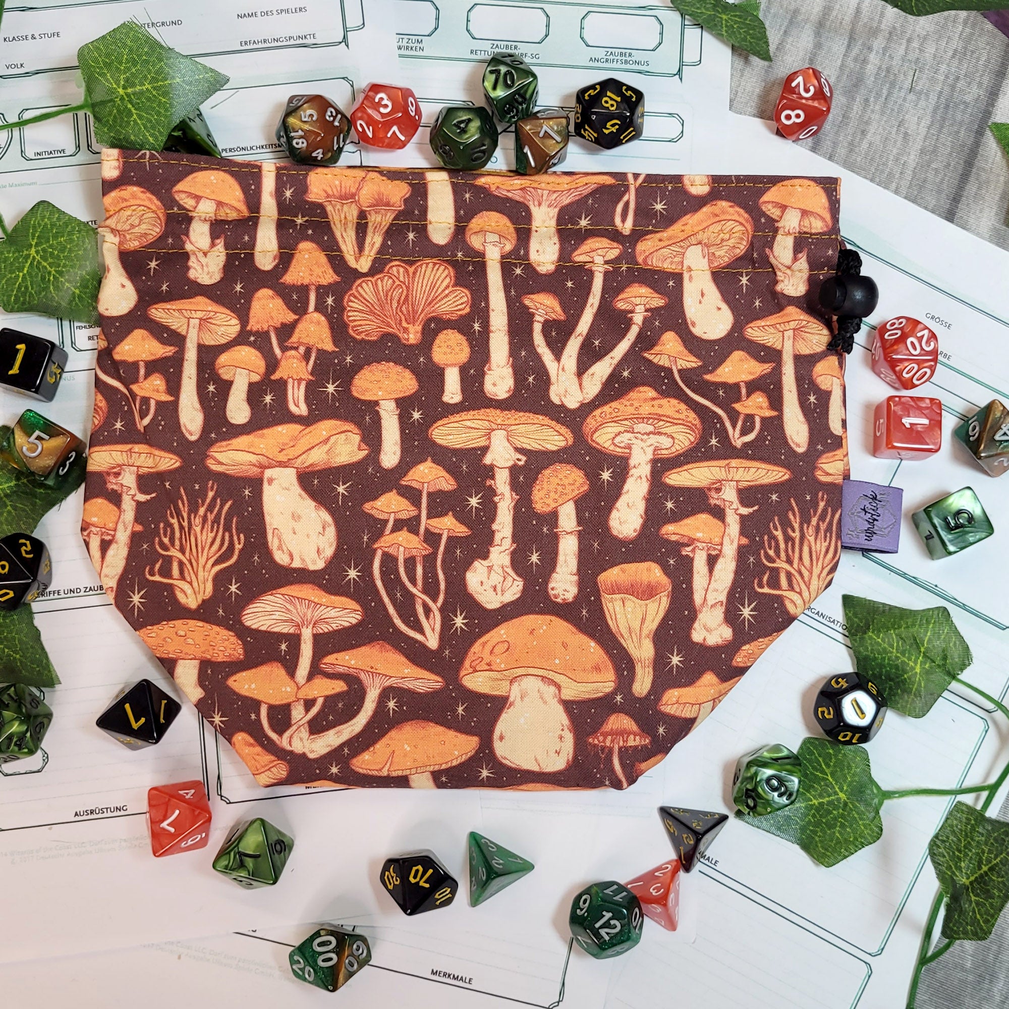Mushrooms dice bag XXL with compartments