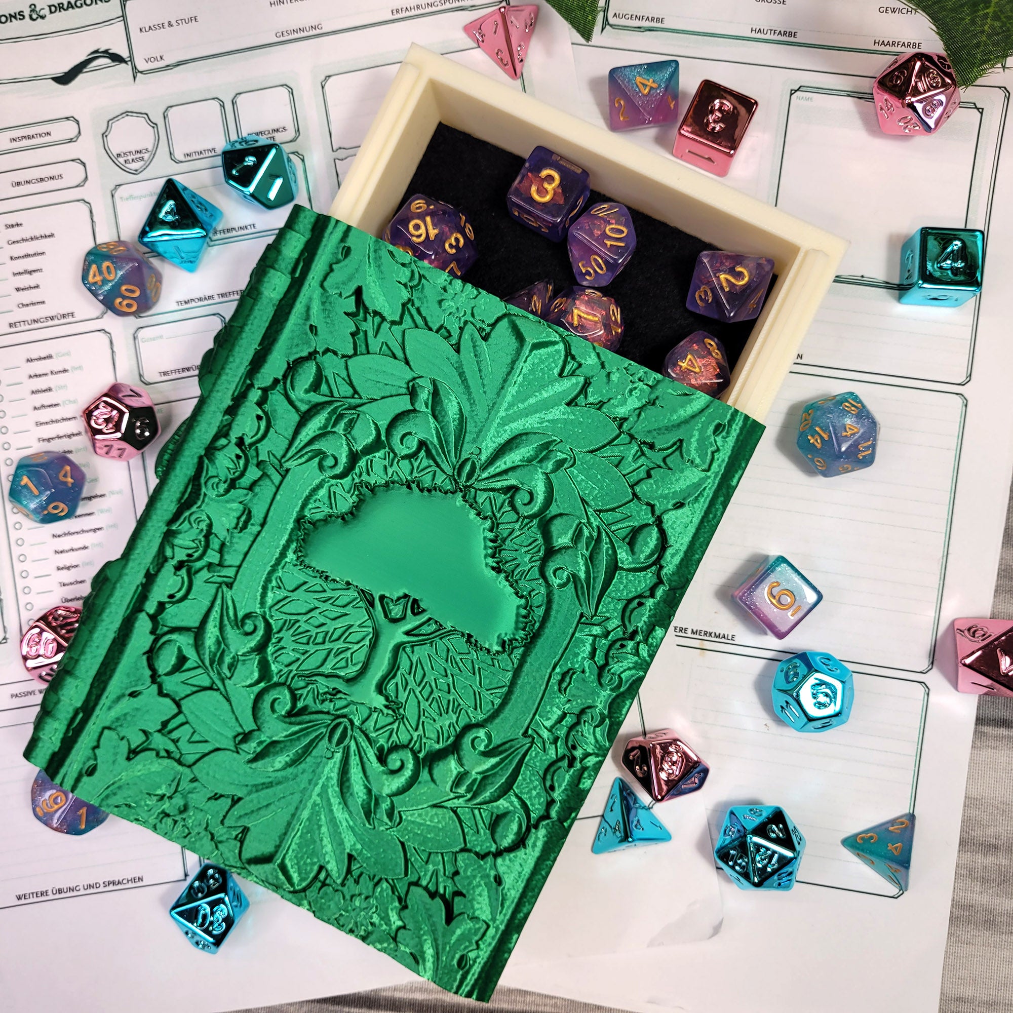 Dice Tome: Green Tree