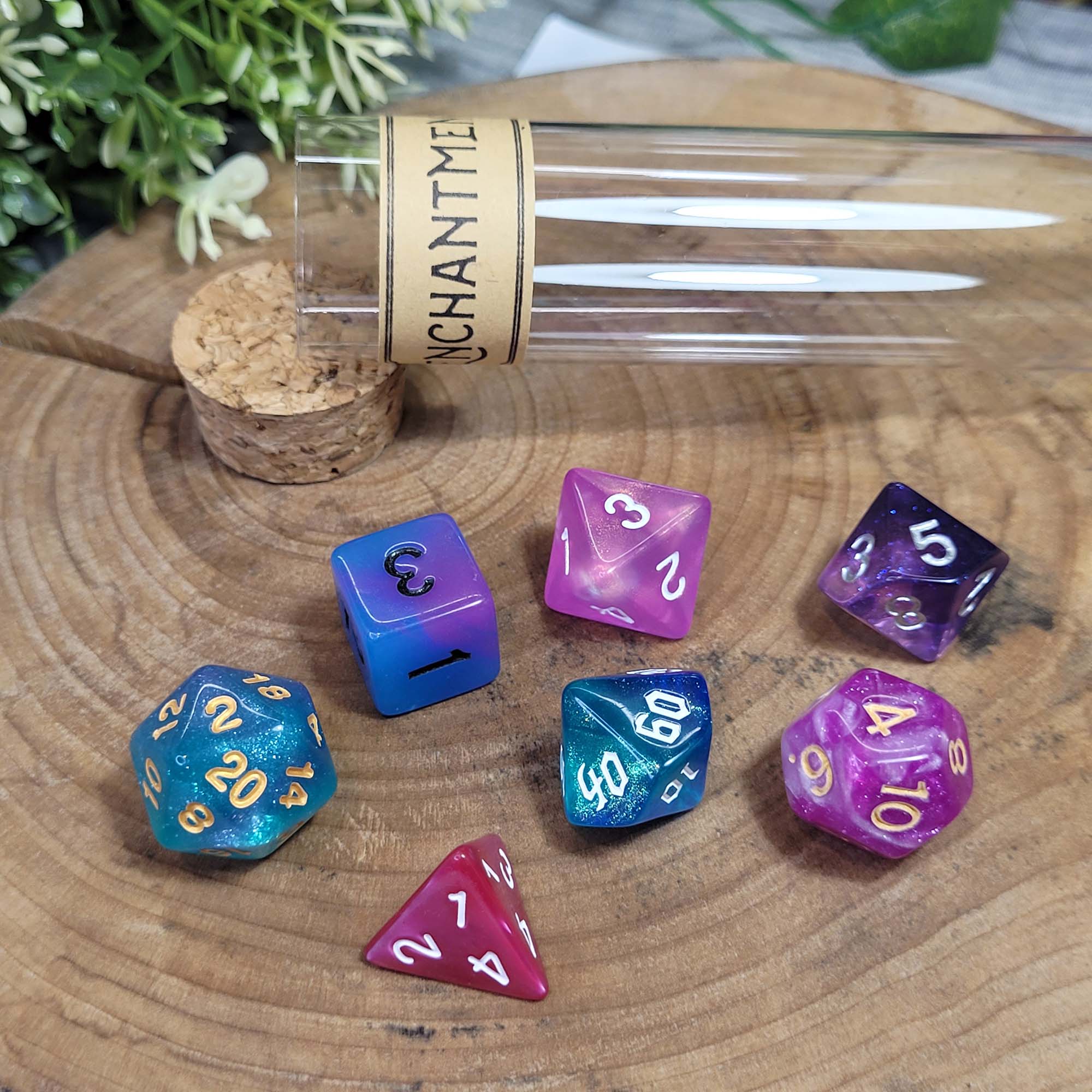 Schools of Magic Würfelset: Enchantment