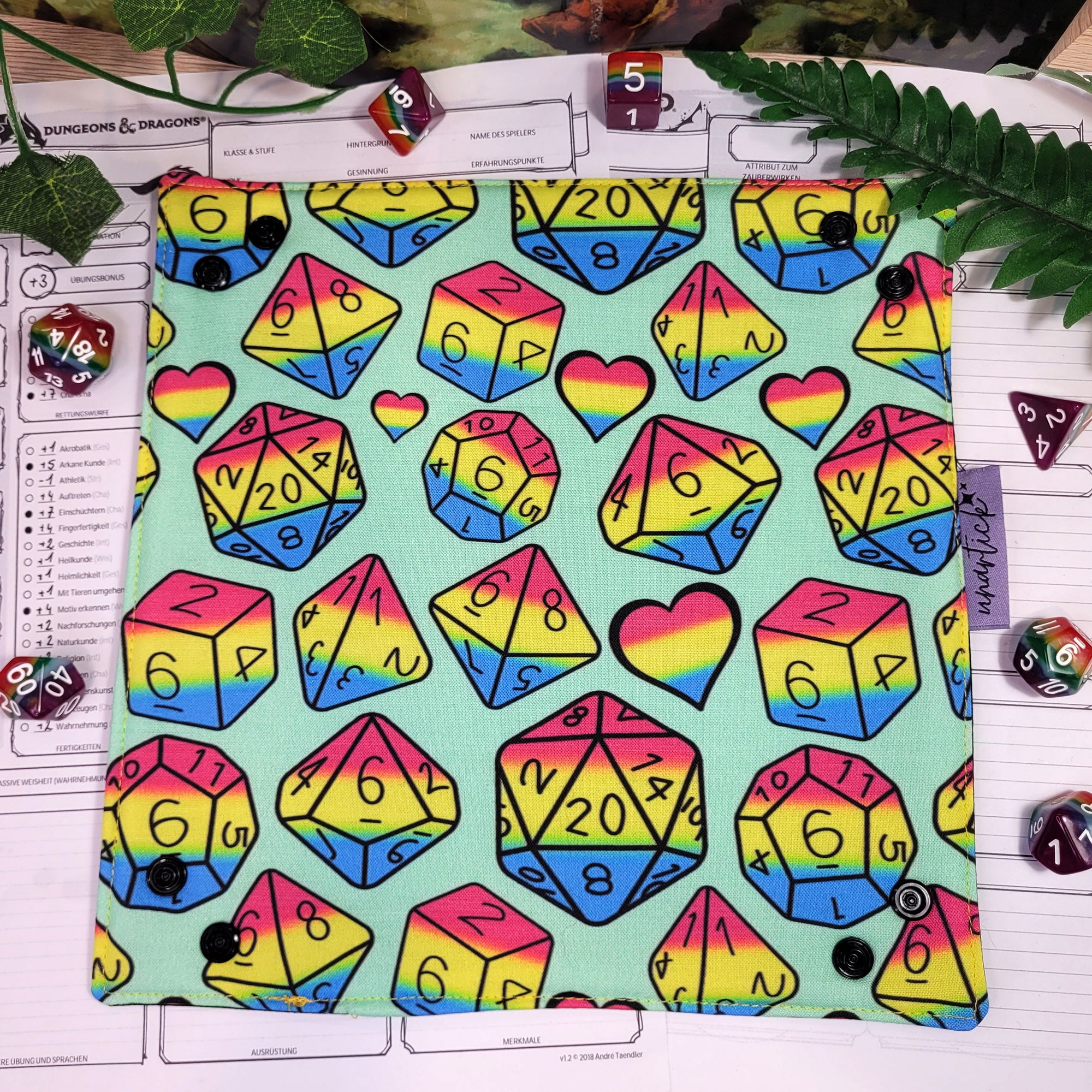 Pansexual Pride Dice faltbare Würfelunterlage L