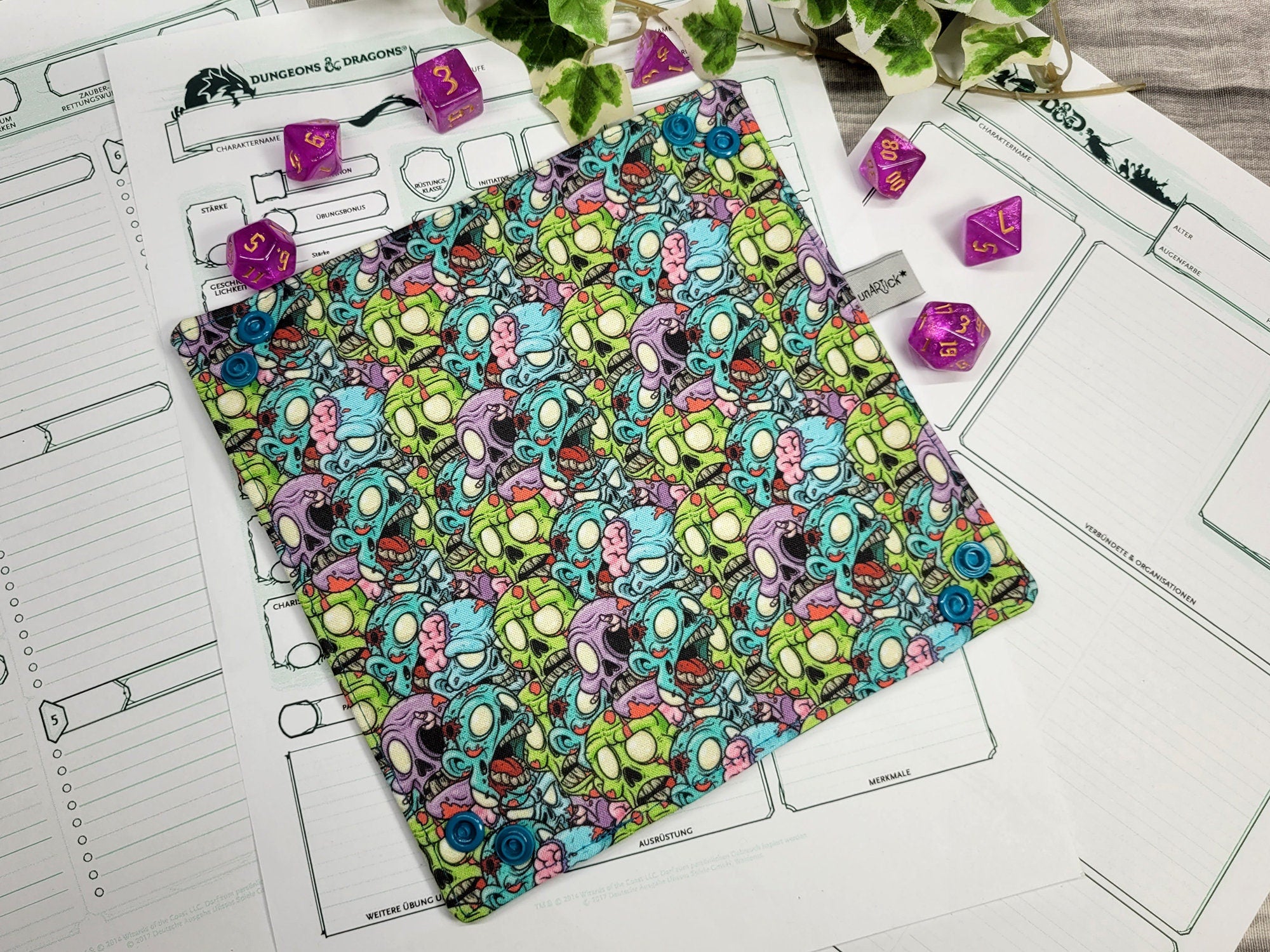 Zombies foldable dice mat S