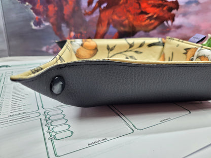 Foxes foldable dice mat L