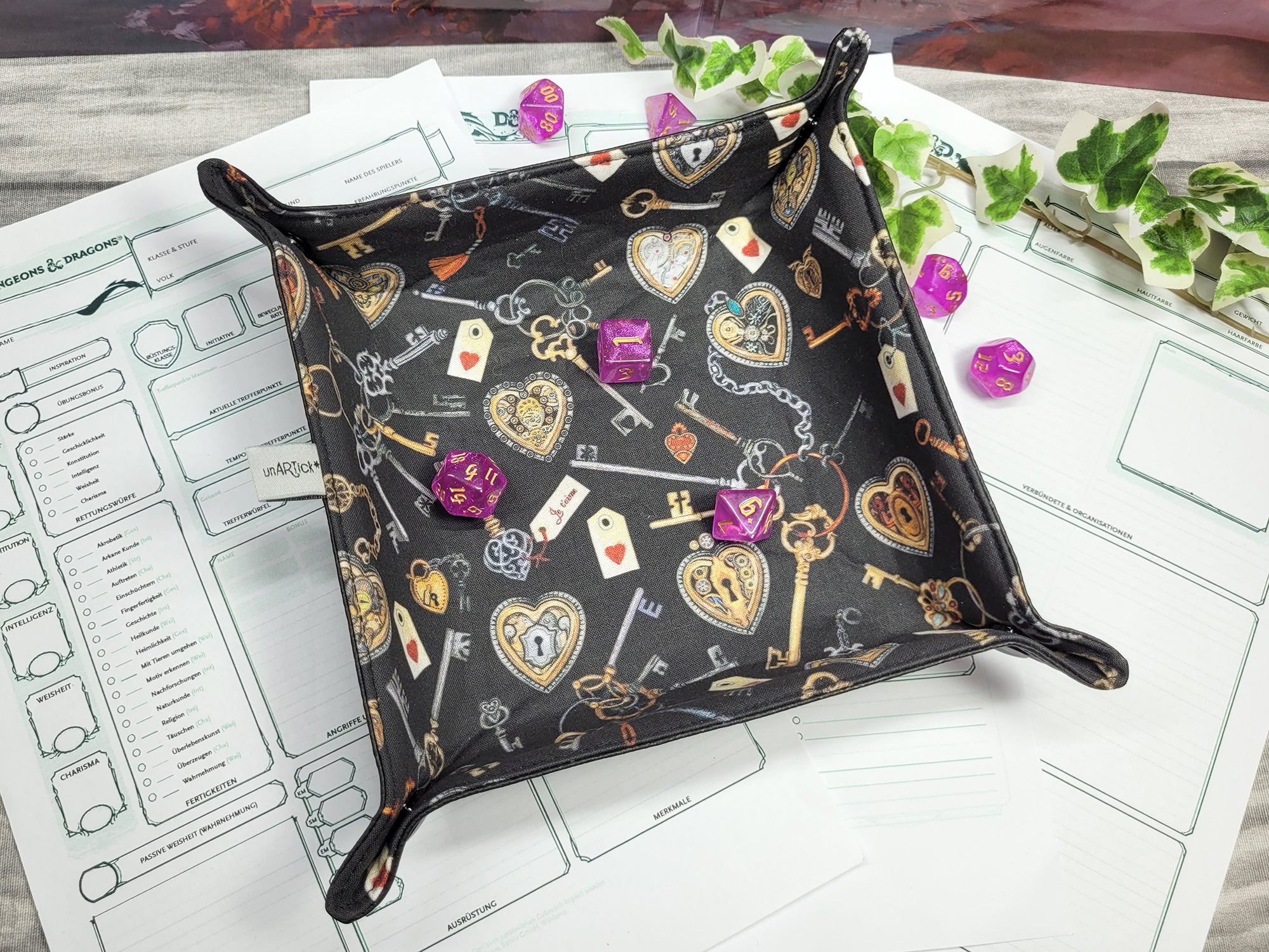 Key foldable cube pad L