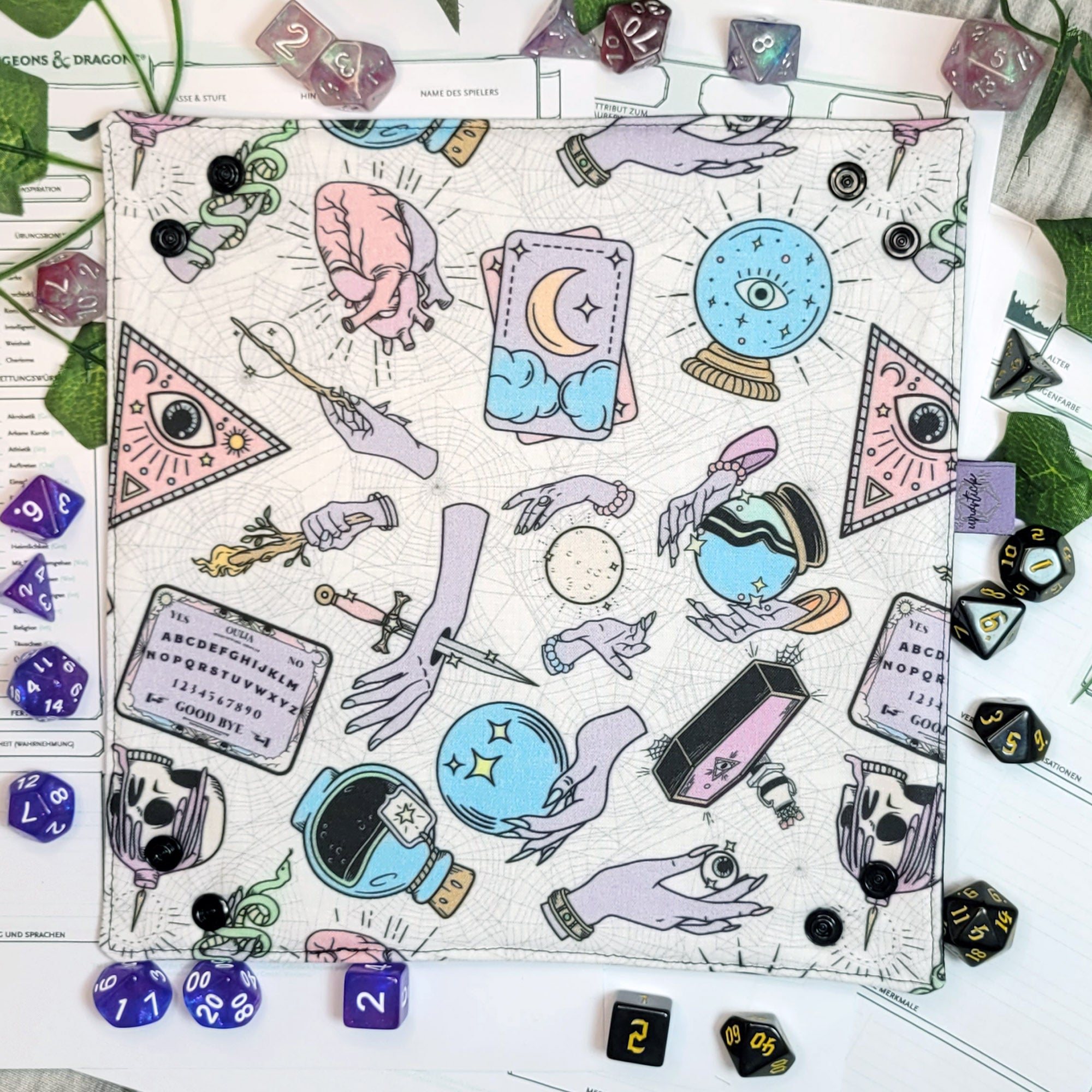 Fortune Teller foldable dice mat L