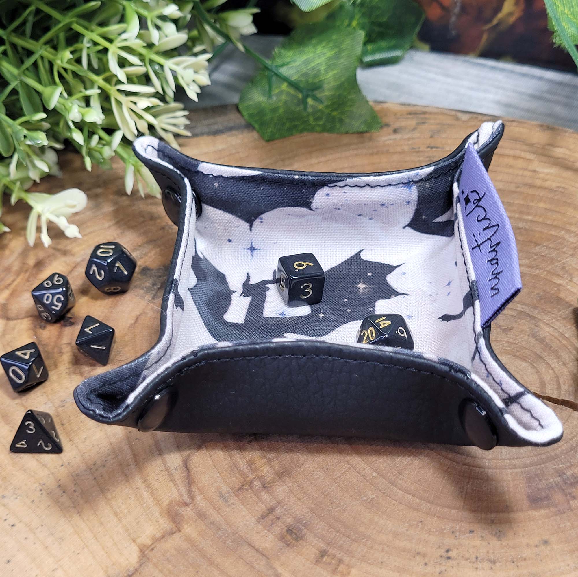 Dragons faltbare Würfelunterlage XXS in Pixiegröße