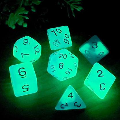 Glowing Desire (Glow In The Dark)