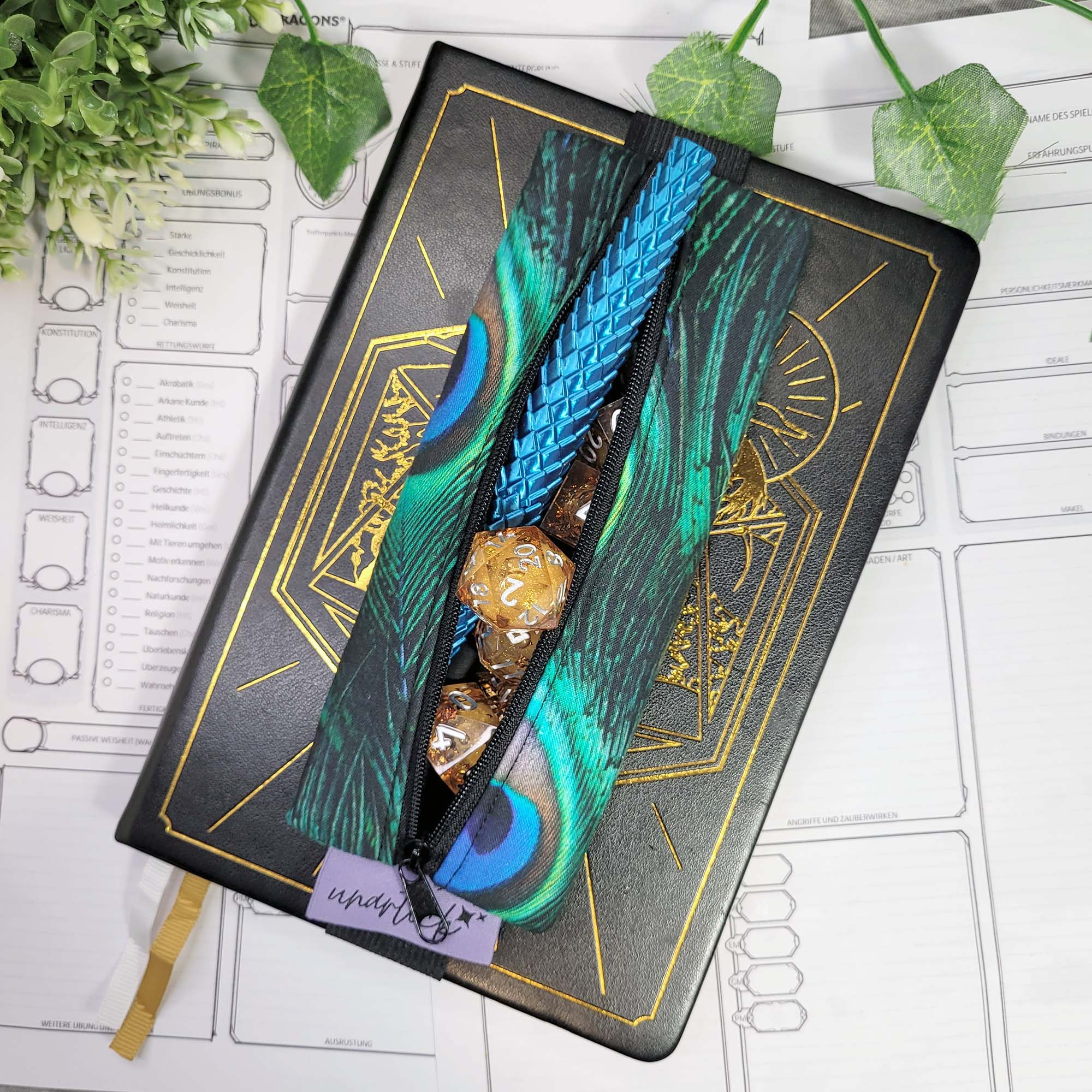 Mäppchen "Pfau" mit Gummiband