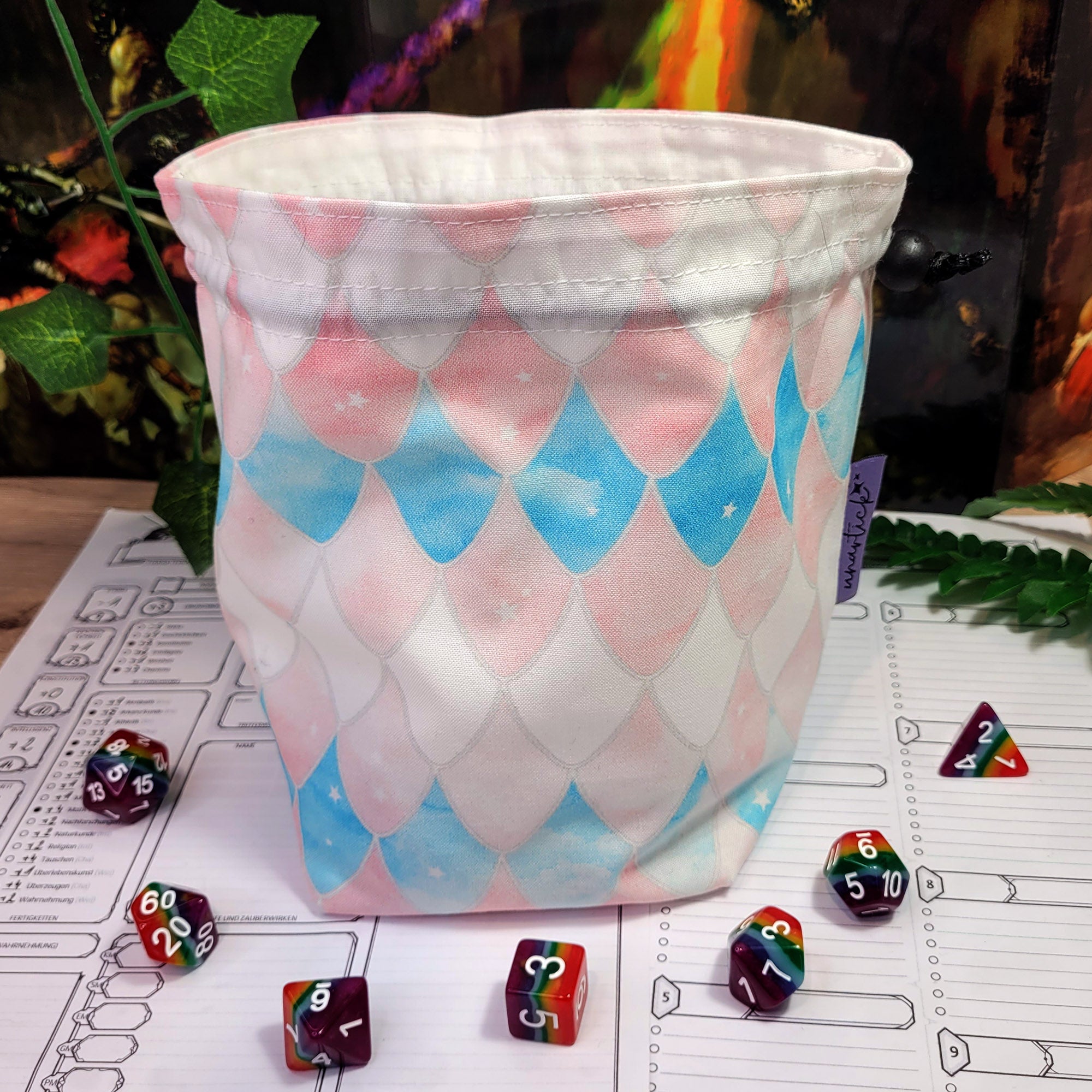 Transgender Pride Dragon Scales Würfelbeutel XXL mit Unterteilungen