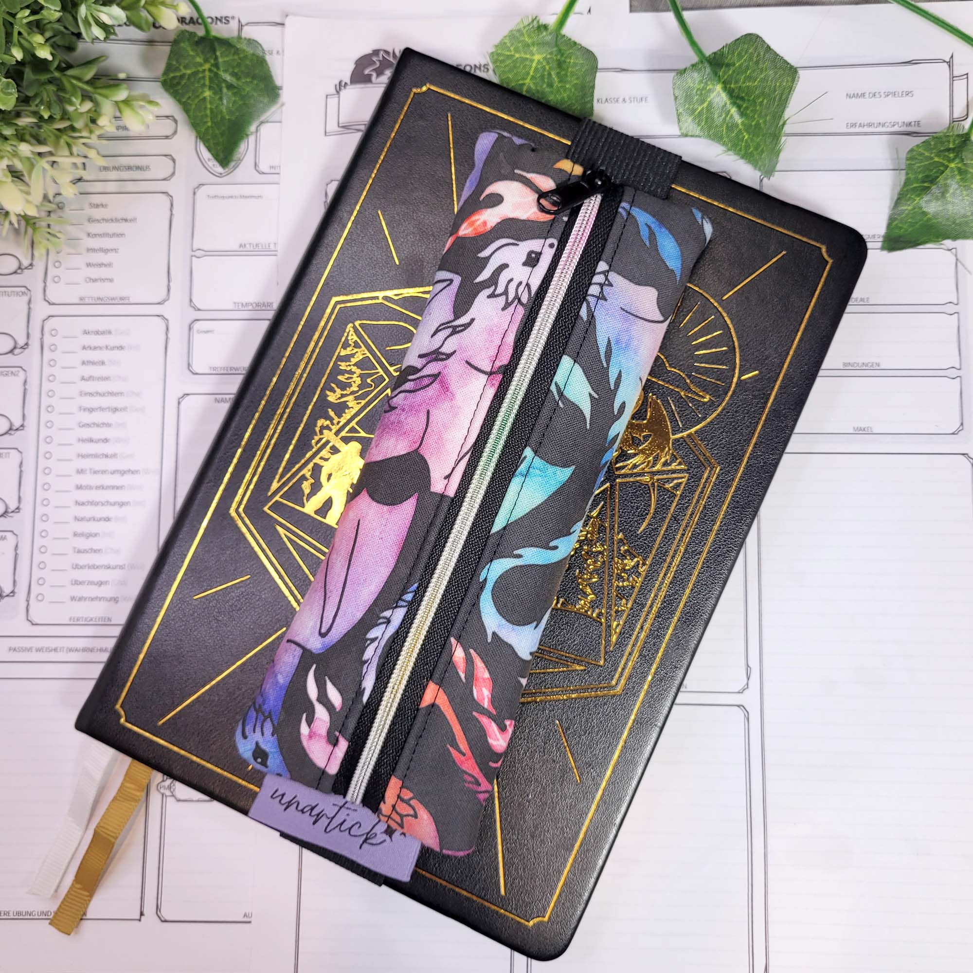 Mäppchen "Rainbow Dragons" mit Gummiband