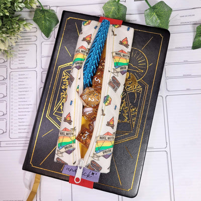 Mäppchen "Roll with Pride" mit Gummiband
