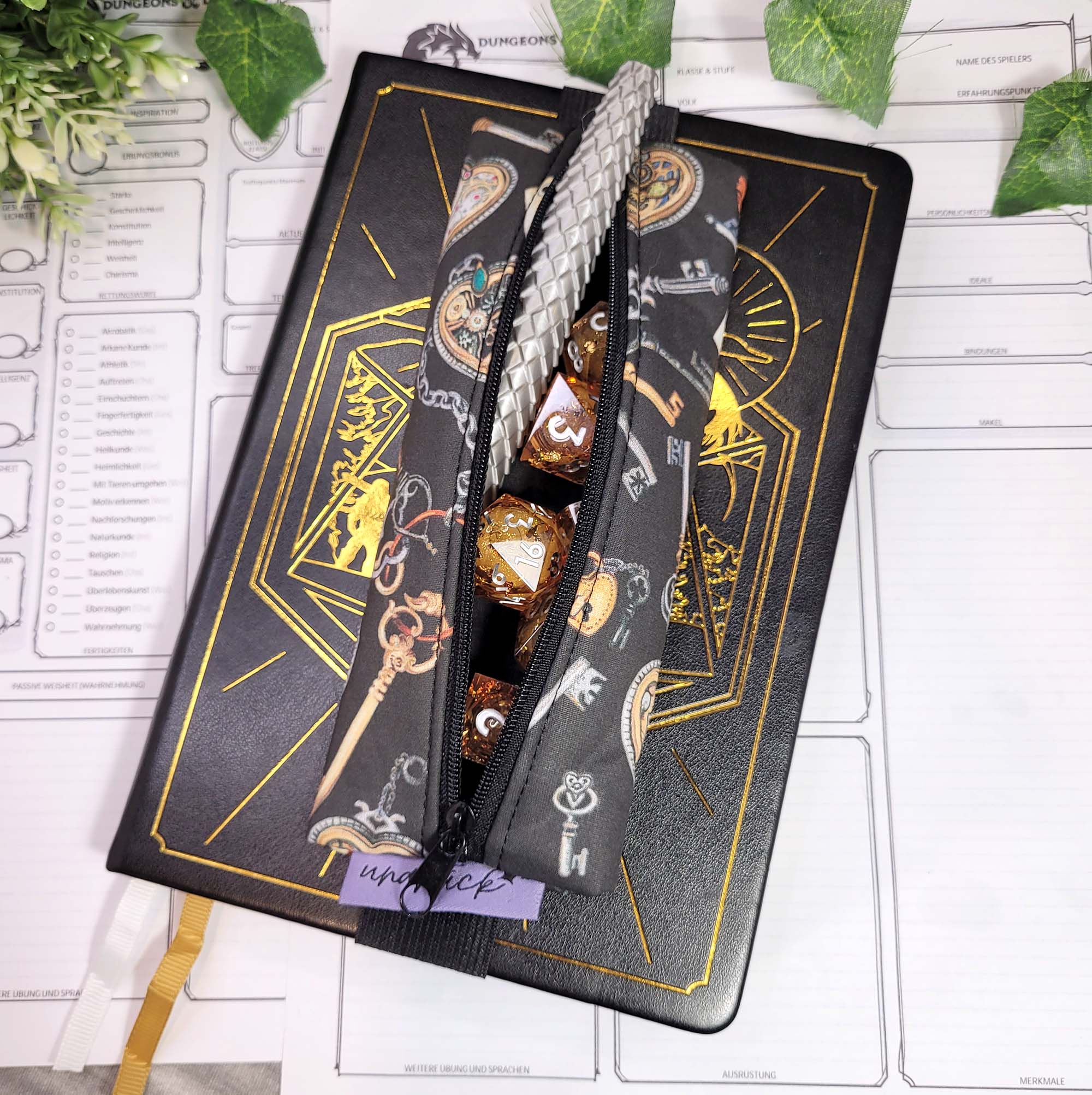 Mäppchen "Schlüssel" mit Gummiband