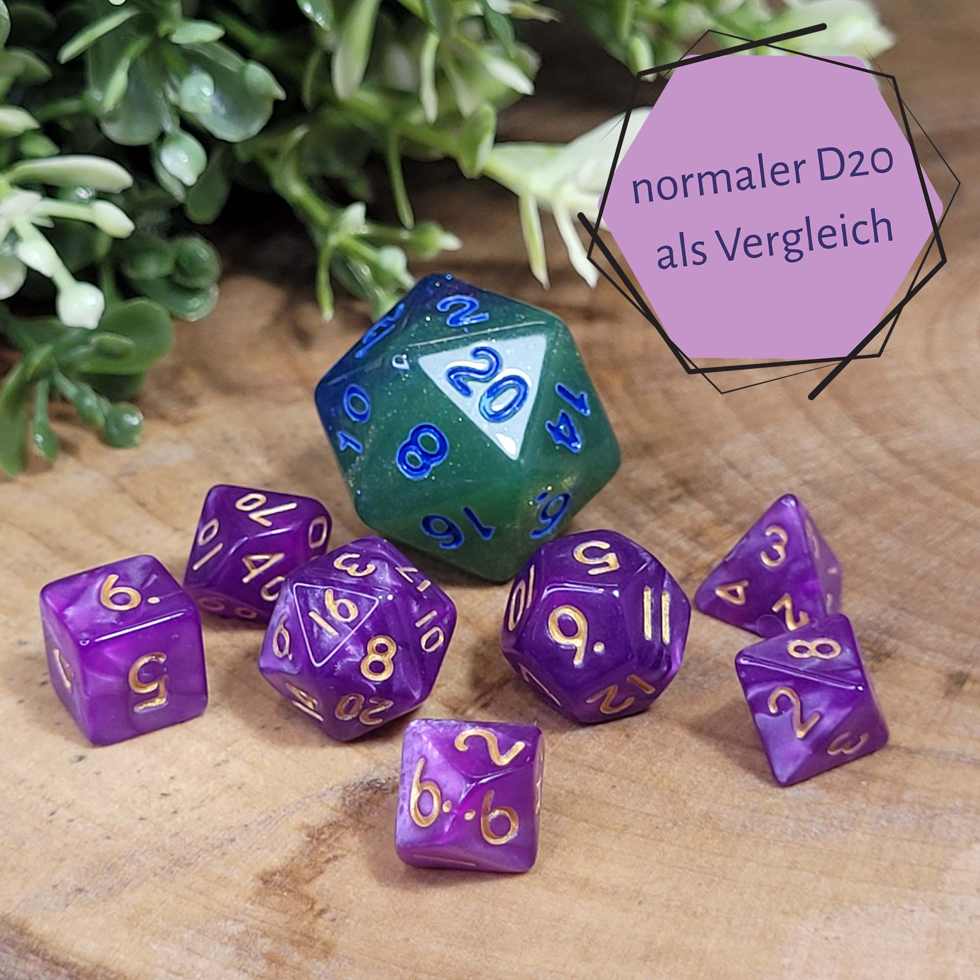 Violetta (Mini-Würfelset in Pixiegröße)