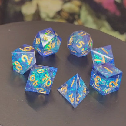 Fey Crossings: Sharp Edge Würfelset in Pixie Größe
