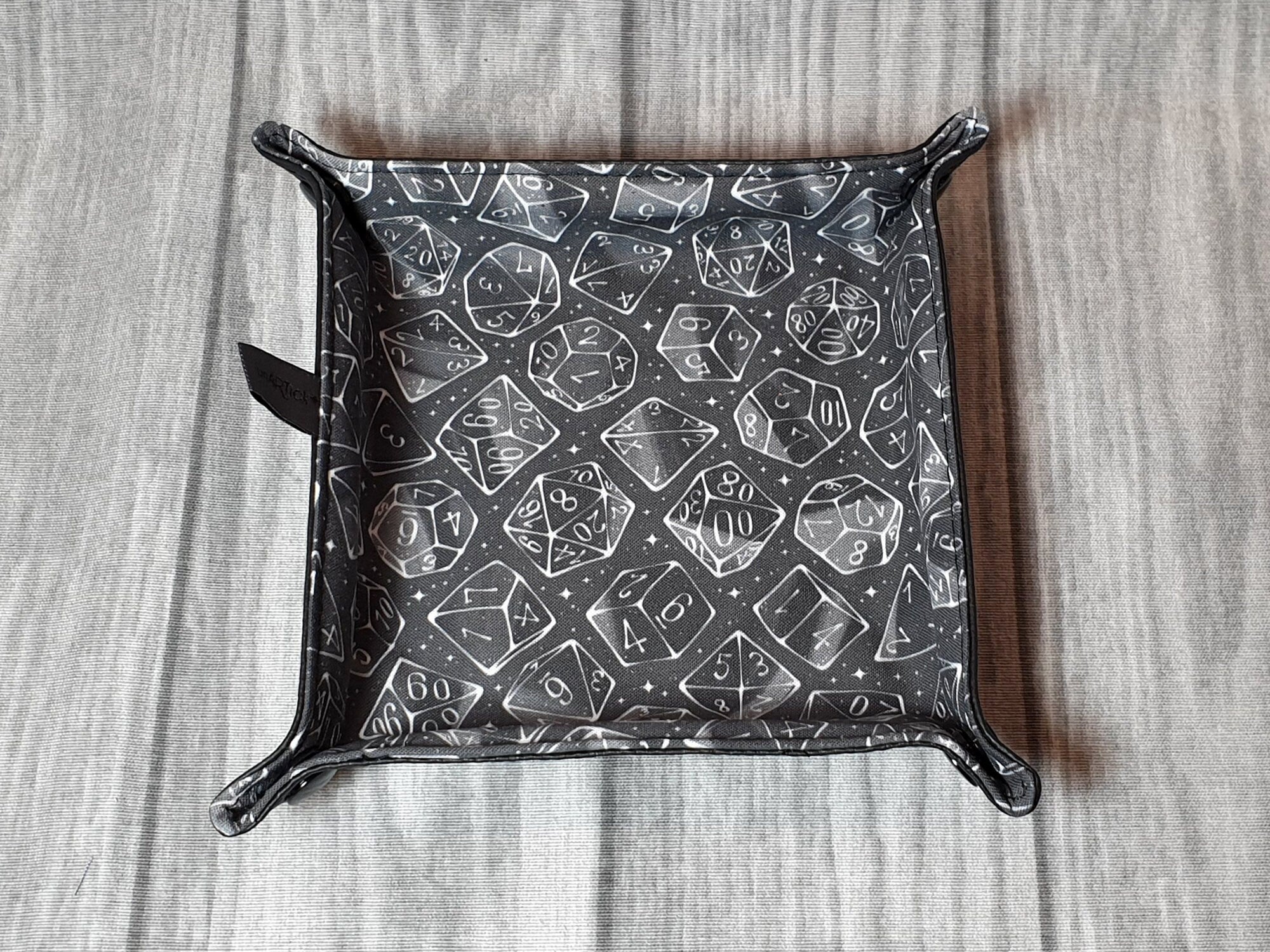 Black Dice foldable dice mat S