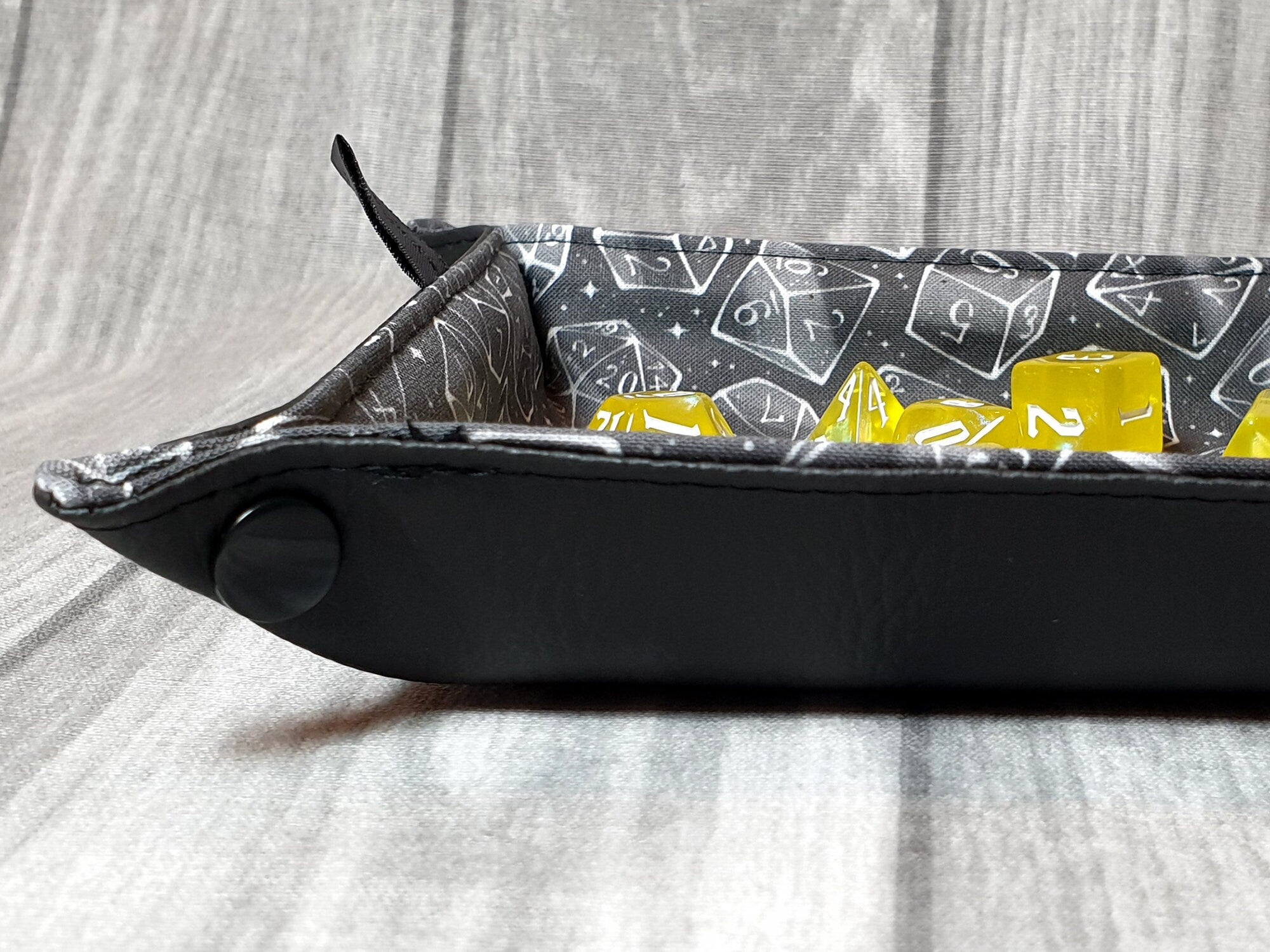 Black Dice foldable dice mat S