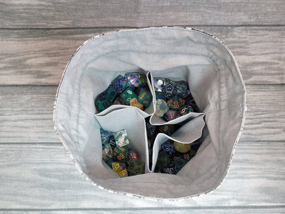 Dungeon Map Würfelbeutel XXL mit Unterteilungen
