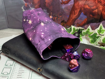 Purple Galaxy Würfelbeutel S