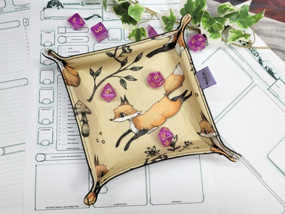 Foxes foldable dice mat S