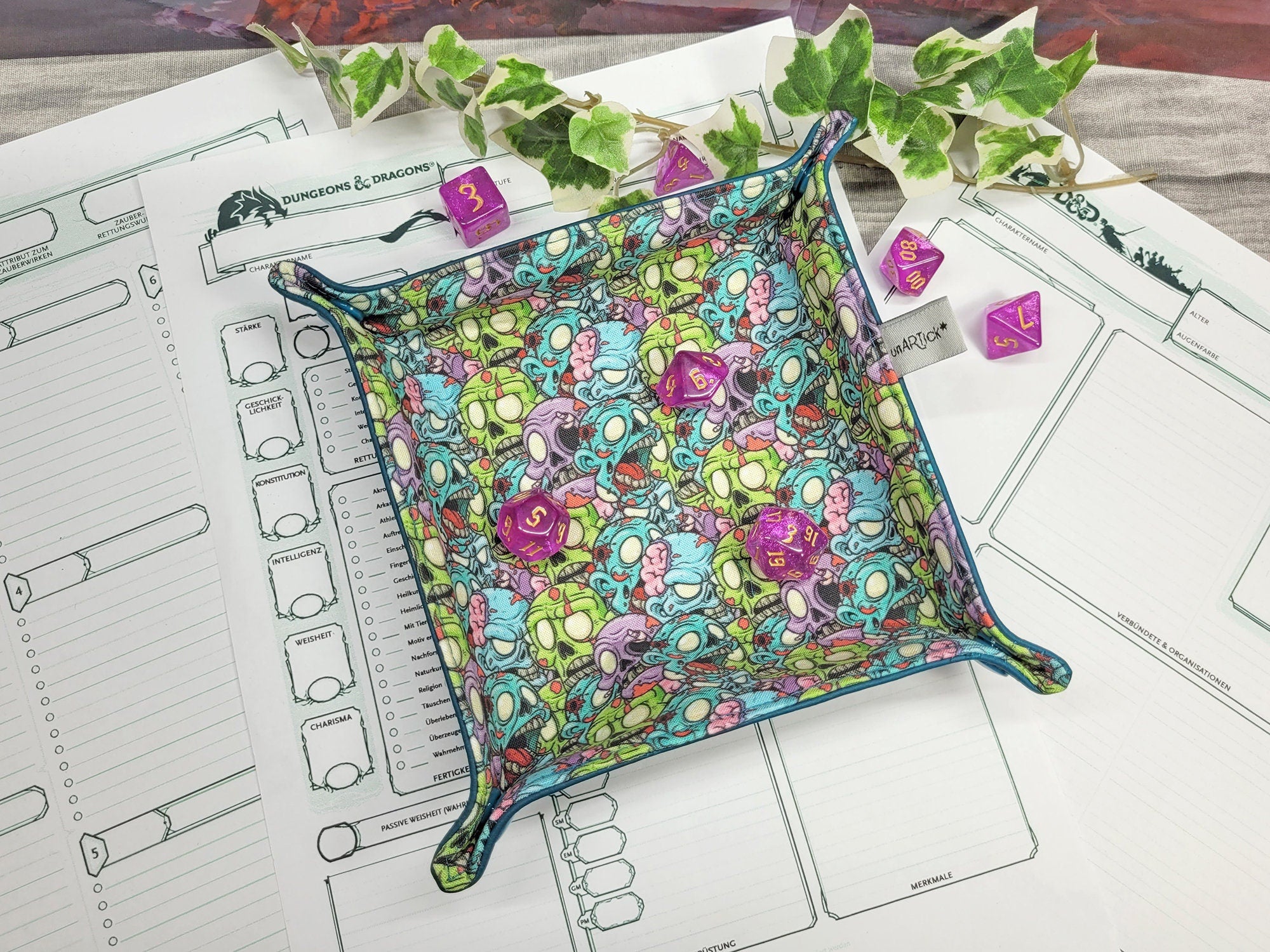Zombies foldable dice mat S
